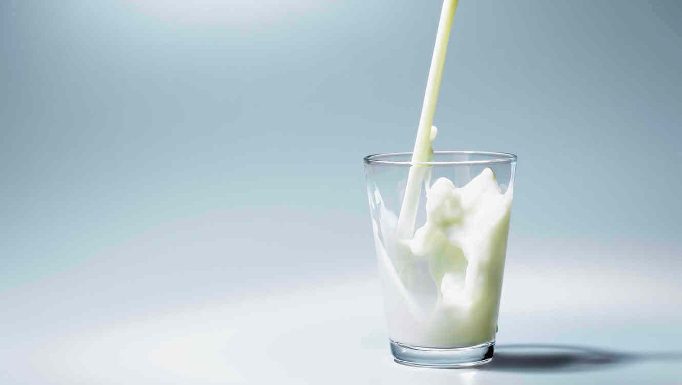 Cuántas proteínas tiene vaso de leche